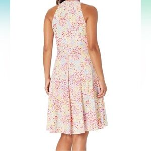 NWT - Tahari Criss Cross Front Dress - No Belt